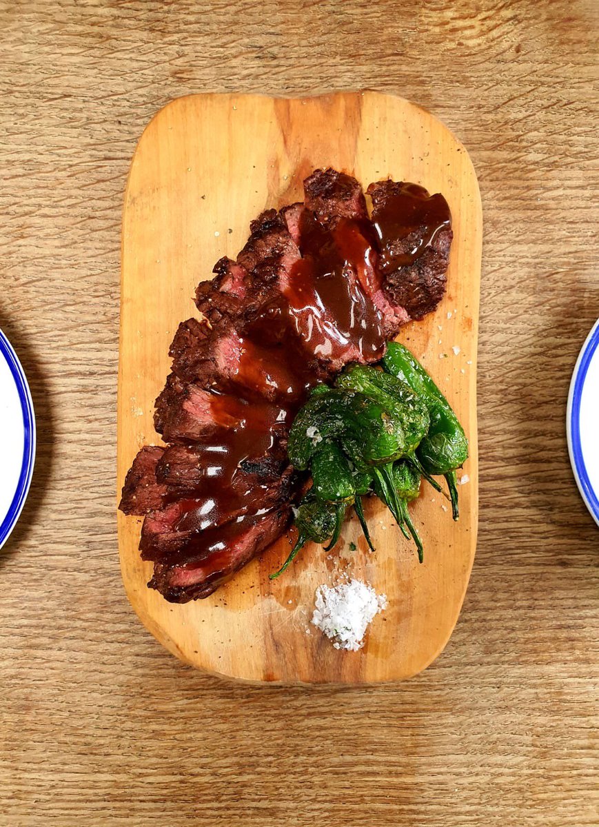 littletaperia's tweet photo. Special: bavette, padron peppers, PX sauce #tooting #fridaynight https://t.co/jCpI86Qfj3