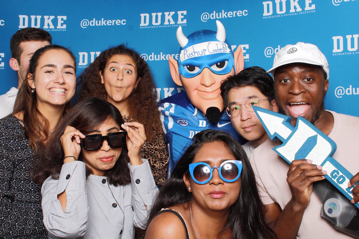 dukerec's tweet photo. Happy #CollegeColorsDay 🔵😈 Celebrate that Blue Devil pride by showing off your Duke blue 💙
📸 Photos are from Rec Fest 2019 Photo Booth
#TogetherWeRec #DukeRec #Duke #PictureDuke #DukeUniversity #DukeStudents #DukeCollegeColors https://t.co/bd149zGVRu