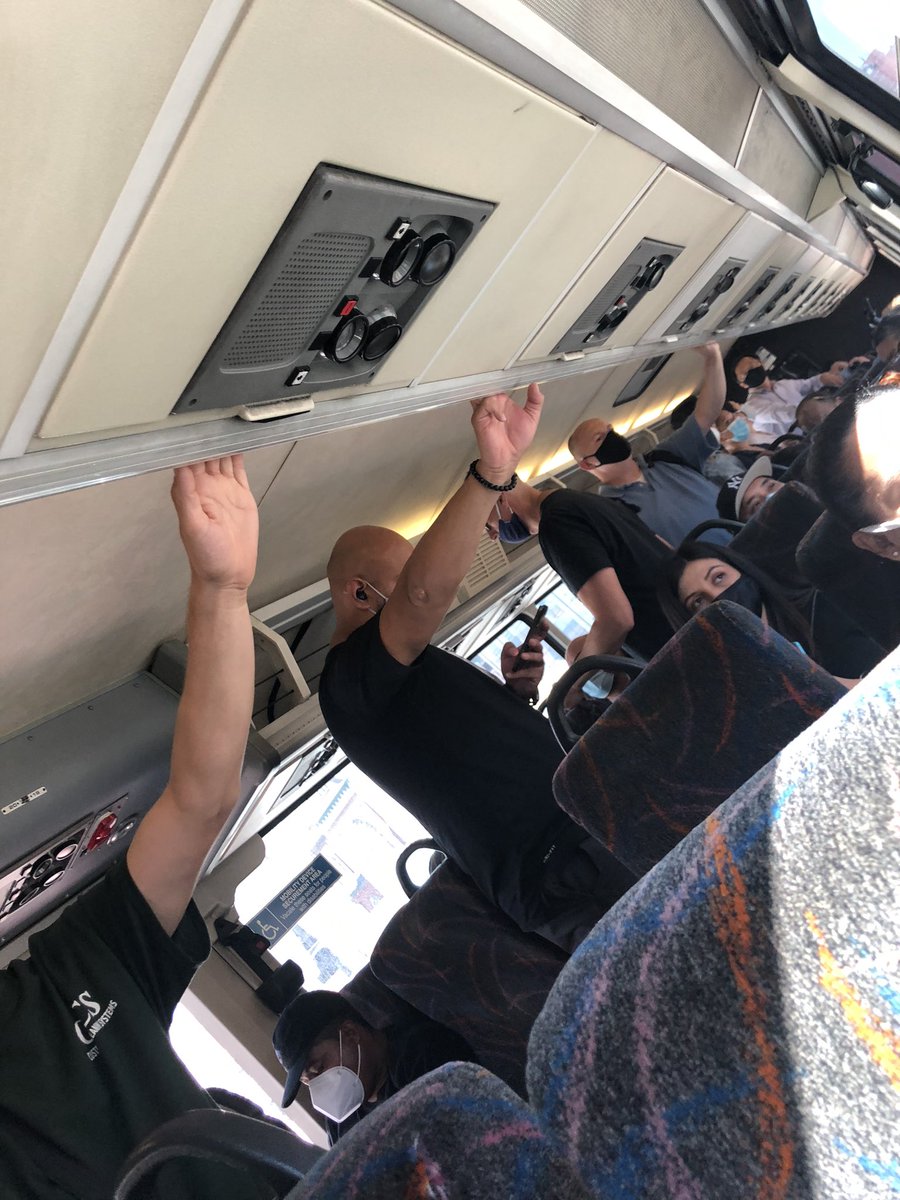 yvette_guzman_'s tweet photo. @Merc_83 @jwdancerina @NJTRANSIT @GovMurphy No social distancing for passengers, but the driver is safe front 2 rows both sides are chained off plus he has a divider for only his safety !!  #whatsocialdistancing #protectonlythebusdriver #notrightnewjerseytransit https://t.co/m6mi5Am4mM