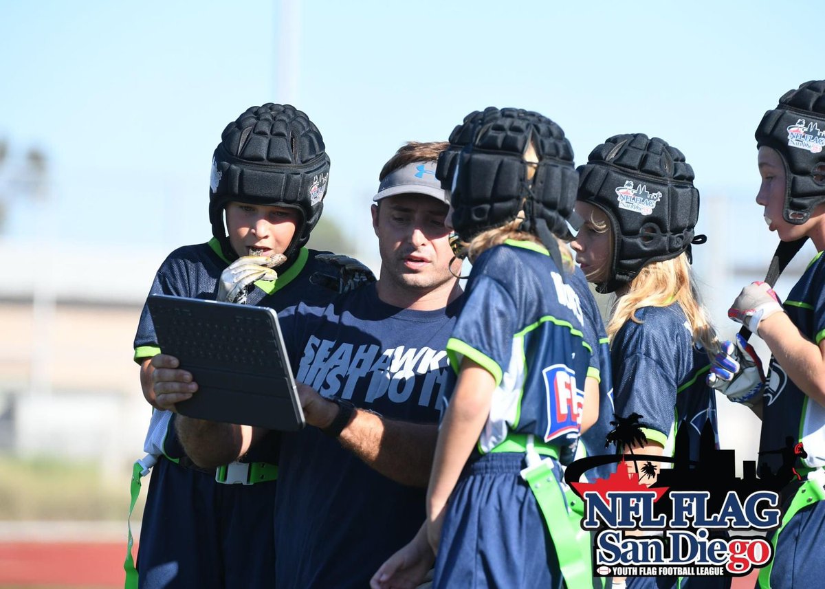Football Is about learning and growing! Our volunteer coaches are passionate about helping their players develop new skills, learn new plays and compete! 

🏈🏈 Coaches, we appreciate you! 🏈🏈

Photo Credit: Kristi Jo Photography
#NFLFlagSD #flagfootball #sandiego #footballcoach