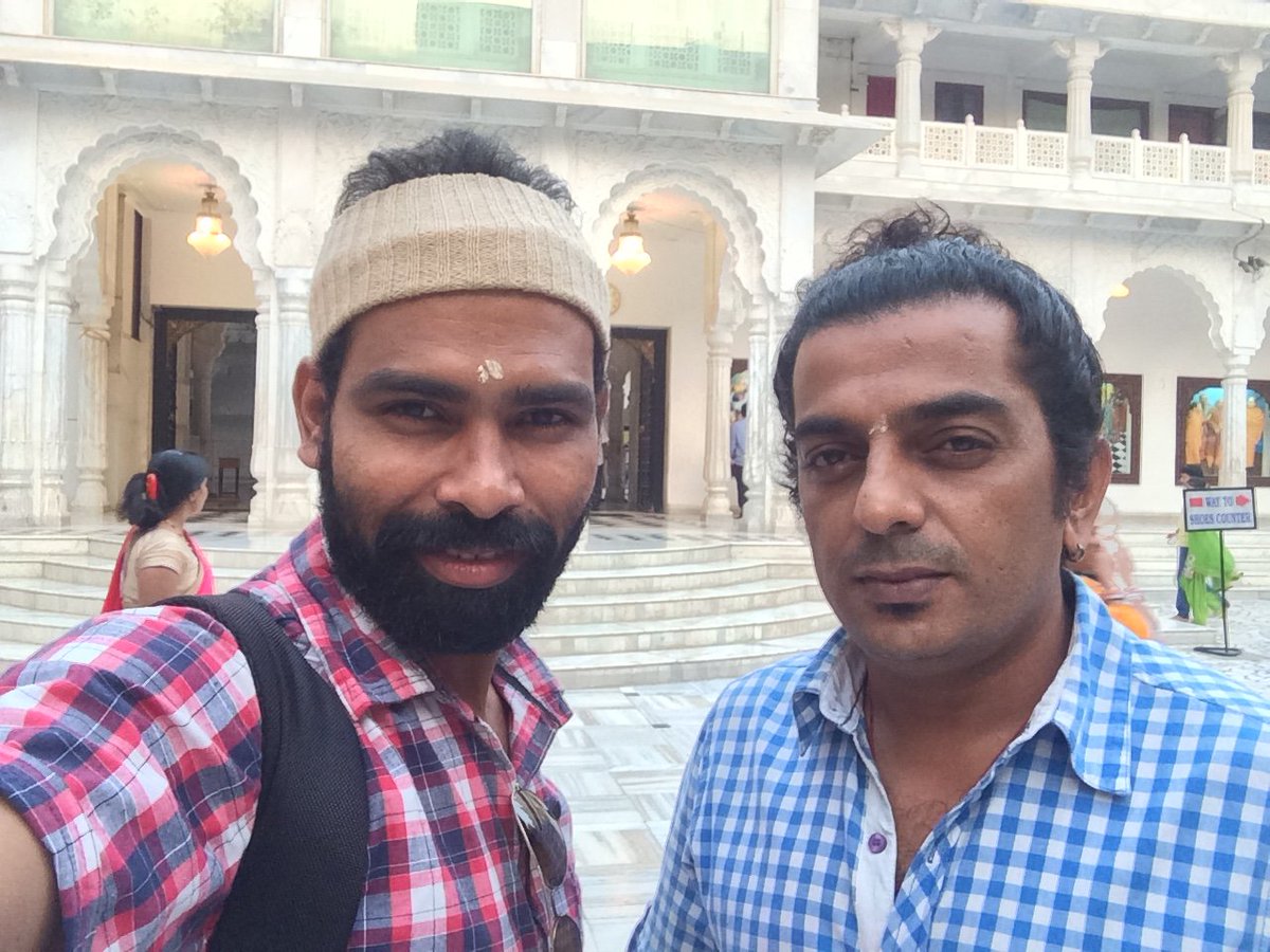 KrishnaSalsa's tweet photo. Happy Teacher's Day
You are very special teacher in my life. I am very greatfull to you all my life to showering me with the blessings of knowledge. 
Thank🙏you so much. https://t.co/hPQyXoWYRS