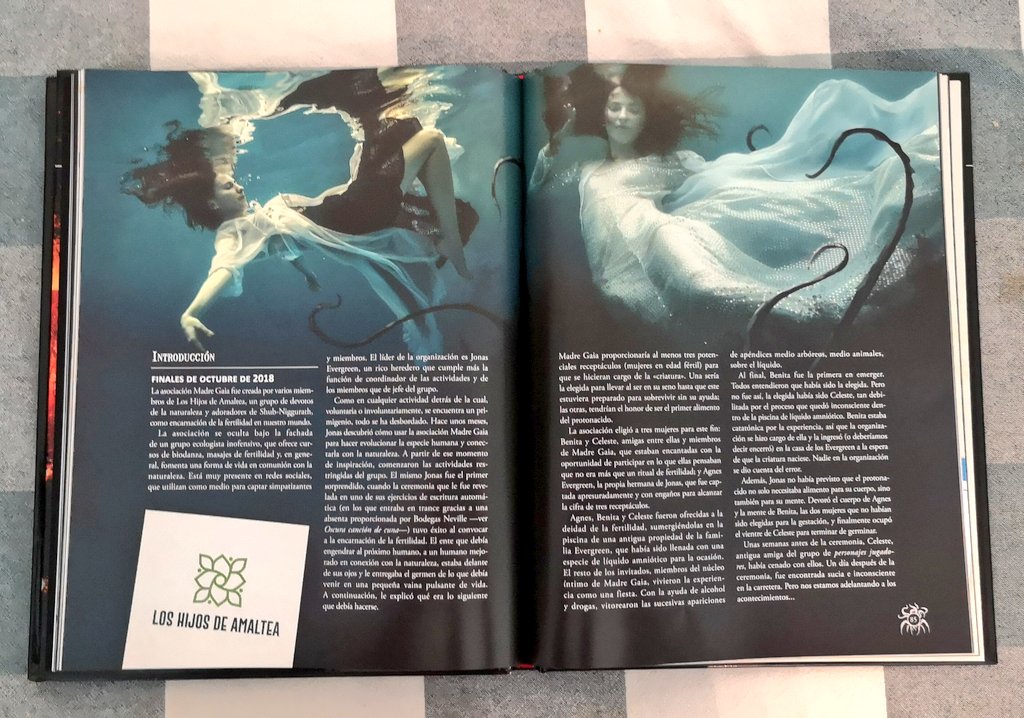 labasesecreta's tweet photo. Nos ha llegado el último material editado de @Shadowlandsed. El Tomo1 de #vastagosdeshubniggurath y la impresión física de #CthulhuD100. Ambos tapa dura uno a color y el otro en ByN. Muy buen trabajo. #rol #mitos #cthulhu #rolplay #juegoderol #shadowlands https://t.co/tvmLzxJaGw