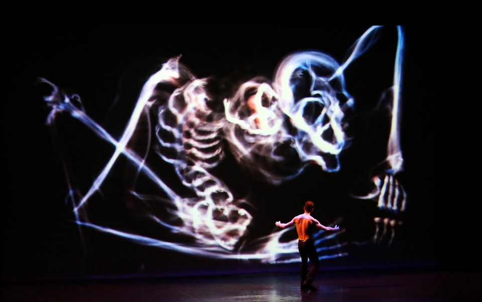 PalaisdeTokyo's tweet photo. Week-end performances 🕺
Les 12 et 13 septembre, #VincentGlowinski, Révélation Art Urbain @Adagp_ 2018 viendra déployer son bestiaire chamanique au Palais. Au programme : 5 interventions / jour, toutes les heures ! 
-
https://t.co/DOmzVSDtKC
#LascoProject https://t.co/GmjjbKTYN7