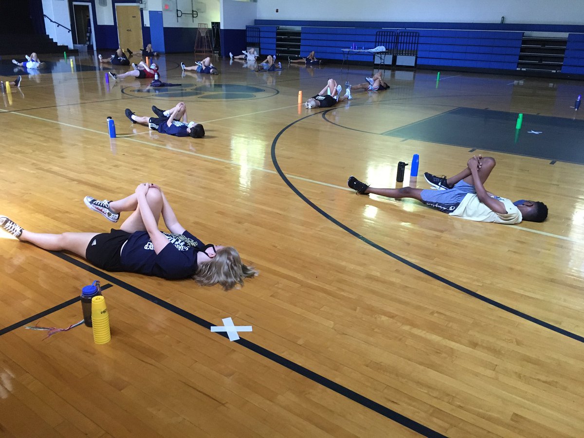 CltPrepMSHead's tweet photo. Our @CharlottePrep 8th graders practicing yoga in PE today. Namaste. https://t.co/4DYI3y4JbG