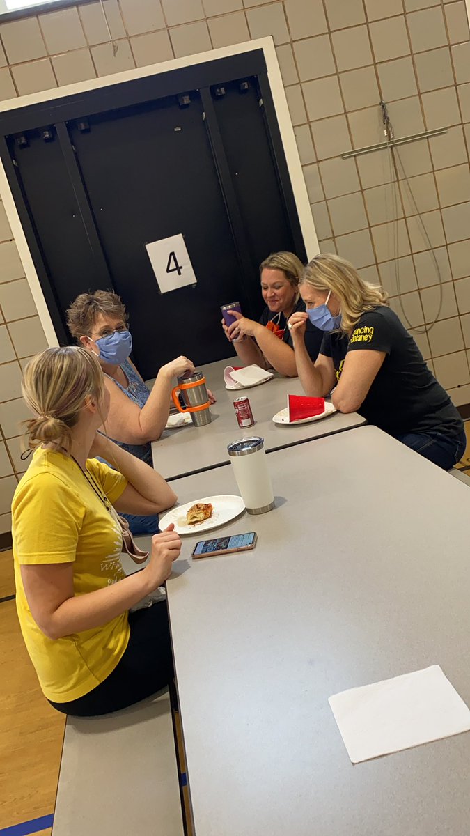 inthedarke's tweet photo. So nice to have staff back in the building! Bring on the school year! #emersonstrong https://t.co/y6fh2JBLqp