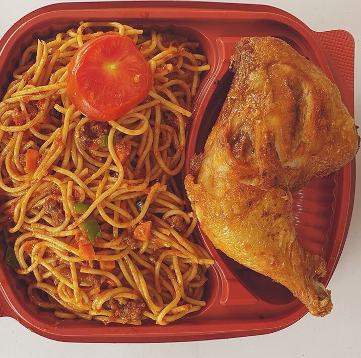 TheeDeraa's tweet photo. Cheers to the weekend!🍻, have you ordered your food and smallchops for the weekend yet? No? There’s still time to make your orders. Send a dm!💃🏻

Location: Port harcourt.
Please retweet. https://t.co/7c4RDMgqeR