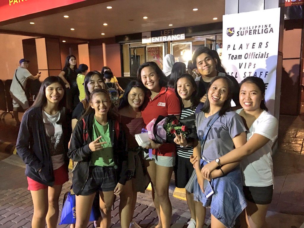 iamsoltyfied05's tweet photo. HAPPIEST BIRTHDAY TO OUR KIND, HUMBLE AND SWEET IDOL @ladybeast05 💕 ALWAYS REMEMBER THAT WE ARE ALWAYS HERE FOR YOU 💕 ENJOY AND ALWAYS TAKE CARE. WE HOPE TO SEE YOU SOON 💕 https://t.co/uVE3HexSca