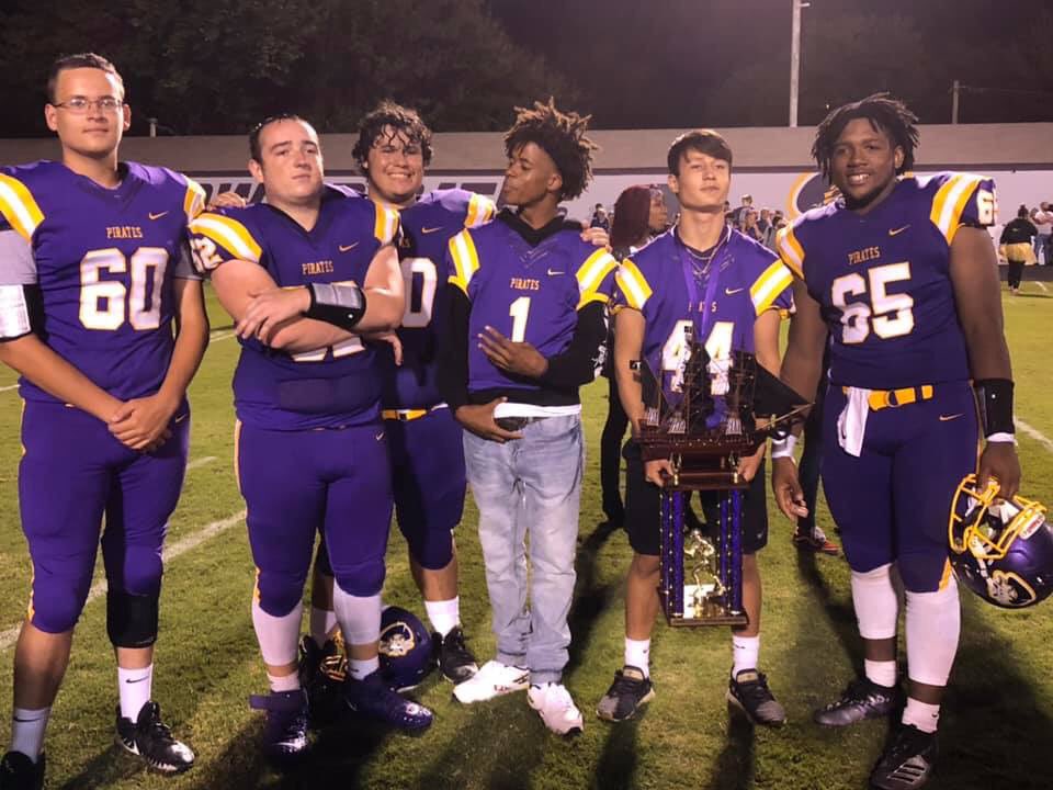 JC_XCV's tweet photo. Goodluck this season @bristowfootball βοΈwishing you guys the best this year ππ» #BeGreat Once A Pirate Always A Pirate!! #BeatCushing https://t.co/xcwPK3hl2T
