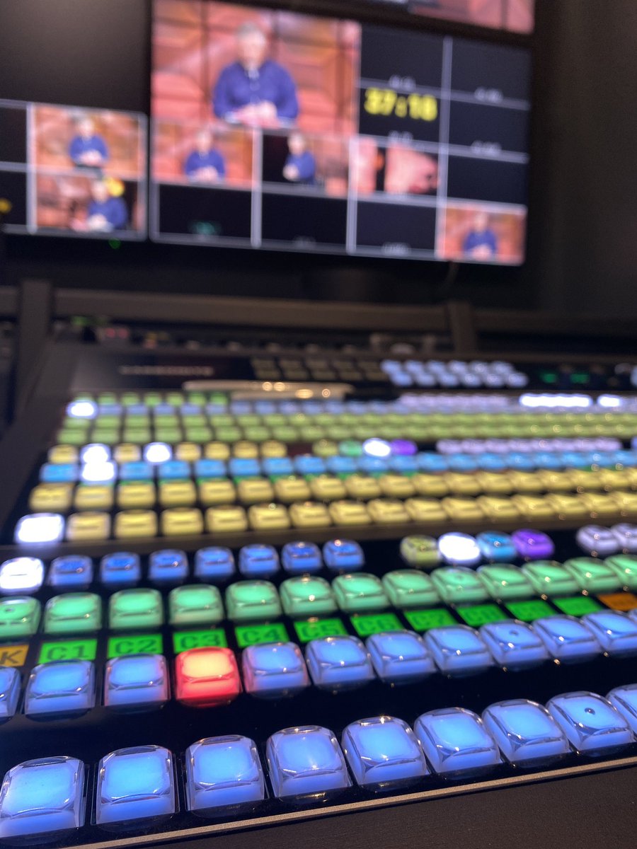 dalesellerssays's tweet photo. Wanted to give a shout out to Kevin, John, Jared and @newspring for helping me to record the videos for the new Virtual STALLED One Day Conference. You guys are the very best!!!! #newspringchurch https://t.co/QcyfbH2Ek3