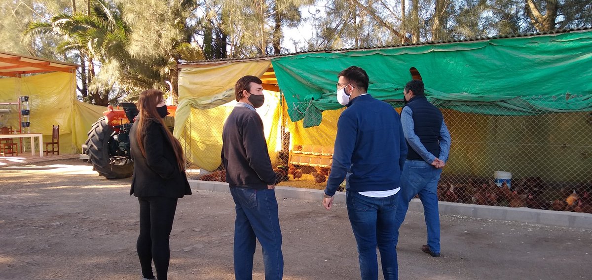 cjcovic's tweet photo. ProducciónAlimentaria, Local, Nacional, Sustentable. La Suerte no Juega. El  Esfuerzo.Trabajo y Honestidad Sí. Felicitaciones Ministro @jmcapitanich @produccionchaco @aeirigoyen @ConesChaco https://t.co/hhIMZq9xxv