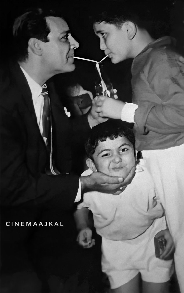 CinemAajKal's tweet photo. Miss you #RishiKapoor ❤️. https://t.co/2lGAnfpkop