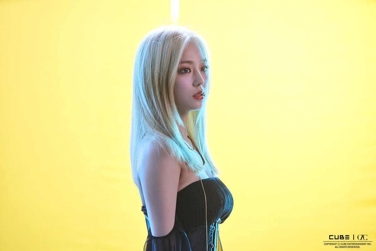 tinfawn2's tweet photo. i would legit DYE FOR THIS WOMAN https://t.co/PcP3qwoUEg