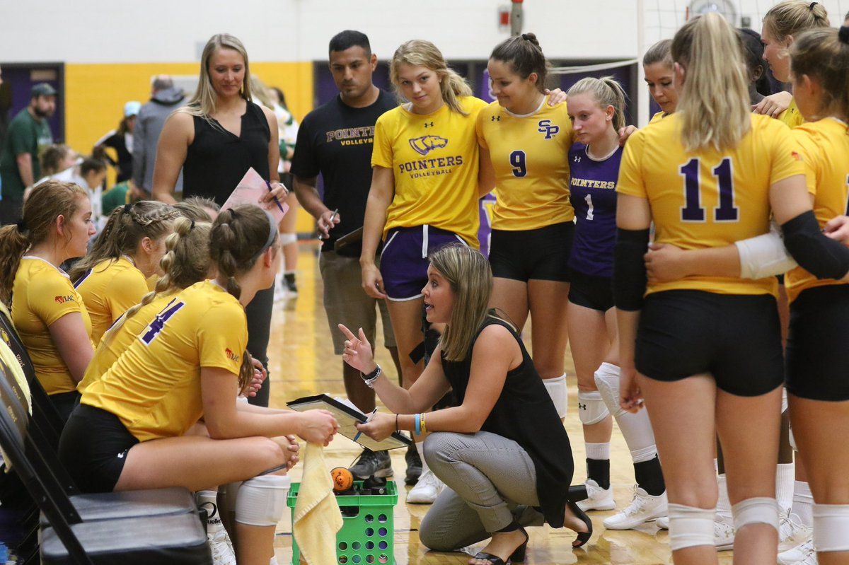 CoachLKooi's tweet photo. Missing this a little extra today as we would have had our first match of the season. I feel for our athletes. It’s hard on coaches too! There’s no better team or staff I’d rather be with during these challenging times. #PointerPride #TogetherWeRise @maddiew024 @CallieSitter https://t.co/JSPr4ASZZN