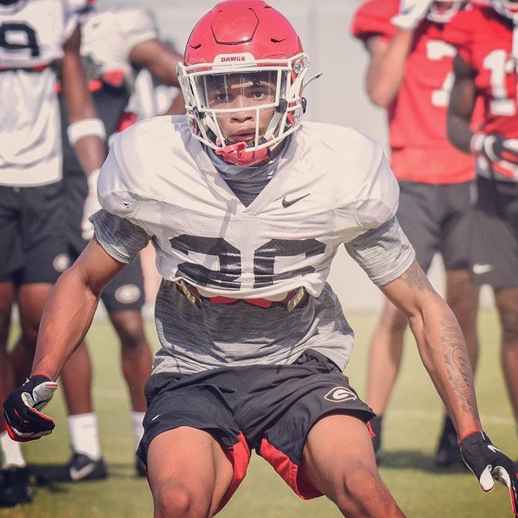 say_brant's tweet photo. I came from nothing.. I had to get this shit out the mud.. Either you gone understand that or gtf out the way🙅🏽♂️ #DLTTO https://t.co/mhJGfJSSKH