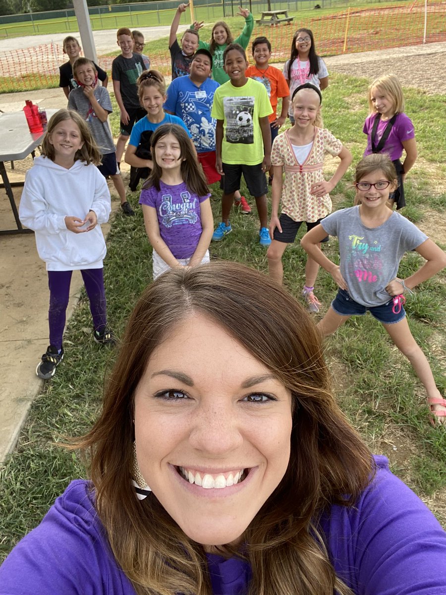 nrobinsonD32's tweet image. Soaking up my face-to-face time with these awesome kiddos today as we transition into virtual learning next week. Near or far, we learn together! {dsclmr: it looks like they are closer than they really are}#bettertogether #pesd32