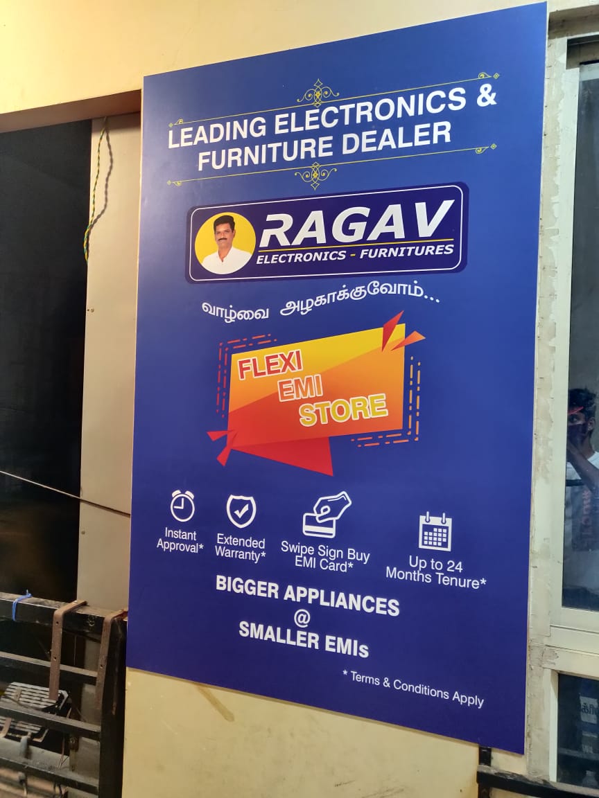 RagavRetail's tweet photo. #RagavRetail #Tiruvallur 
RAGAV FURNITURE MART
The new floor of our Furniture Mart in Tiruvallur is open now. Customers can now shop from a miriad varieties of furniture available in both floors.
RAGAV RETAIL - Leading #Electronics &amp; #Furniture Dealer in #TamilNadu #retail https://t.co/UtRaG4HJ0a
