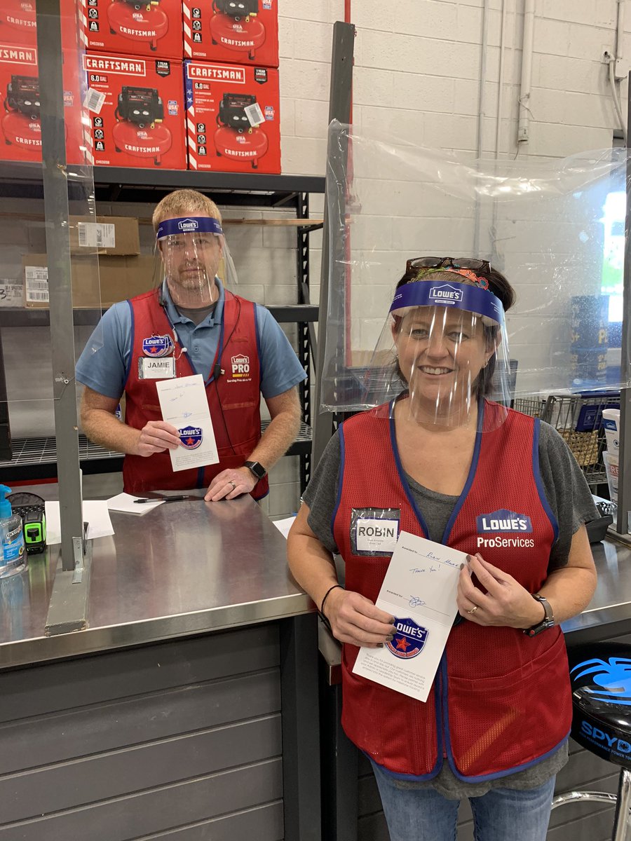 Another great week of service all stars. Shelley for Cashier if the month. Shelly, Jason, Jamie and Sharon all were recognized for providing great service. <a href="/1280Market/">Market 1280</a> <a href="/Lowesofjohnson1/">Lowesofjohnsoncity737</a>