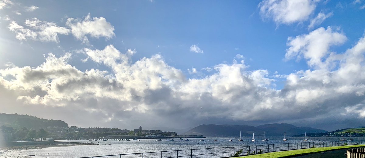 #CardwellBay #Gourock Sunshine between downpours