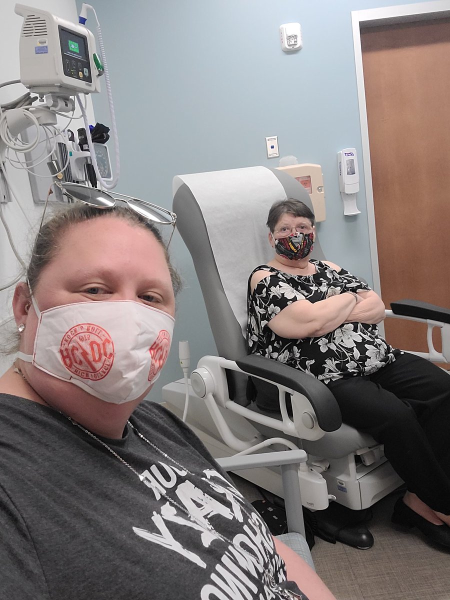 winstonandlily's tweet image. Taking Grandma to her appointments for checkups.  #KUMed.