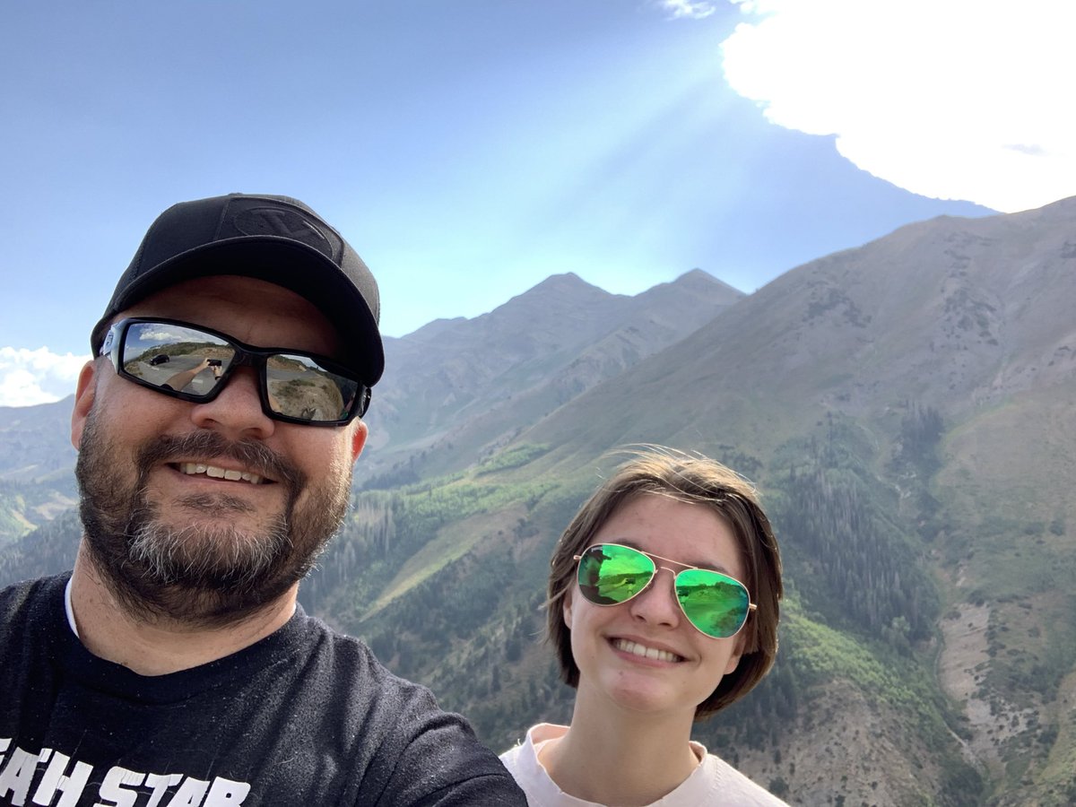 bigPJTSr's tweet photo. Enjoyed my time with my oldest in Utah... she’s all settled in at our alma mater - Brigham Young University https://t.co/2jF3bpZFzt