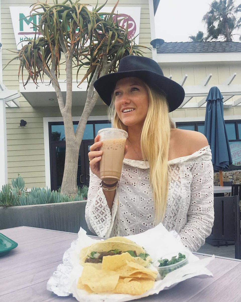 It's a CoffeeChata kinda day, don't you think? 🌞☕️

Img Credit: Instagrammer <a href="/corinnequiggle/">Corinne</a>

         .. #miguelsjr #mymiguelsjr