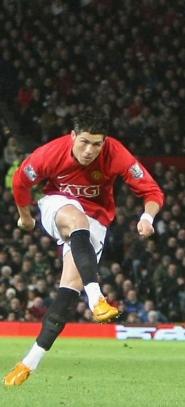 Some players break the mould of what is expected from particular shooting techniques. A younger Cristiano Ronaldo was able to get the ball up and down quickly whilst using more of the front of his foot than the side. This is incredibly difficult to do.