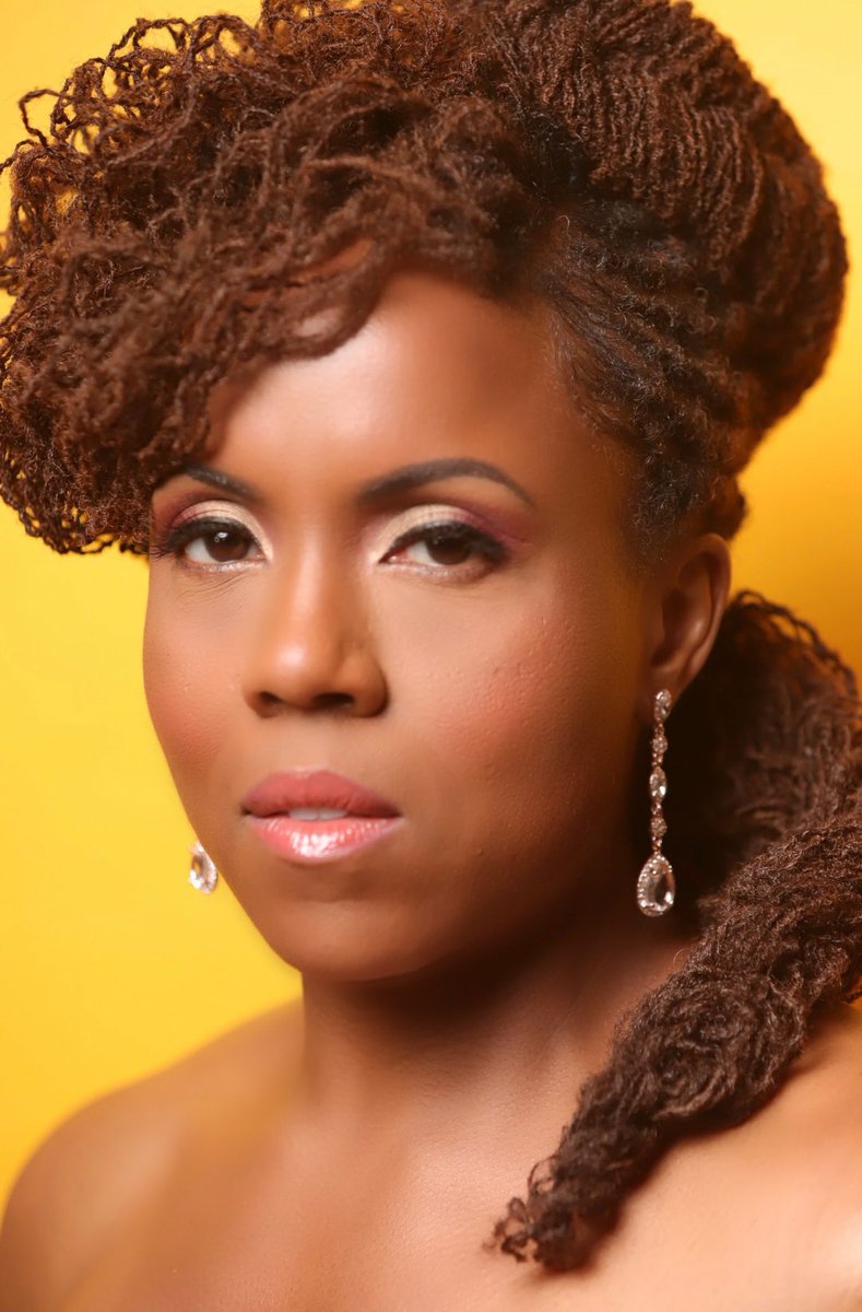 TamEssence1's tweet photo. https://t.co/sRhYr40Yx3 book me for makeup services https://t.co/fjwbYIGMGq