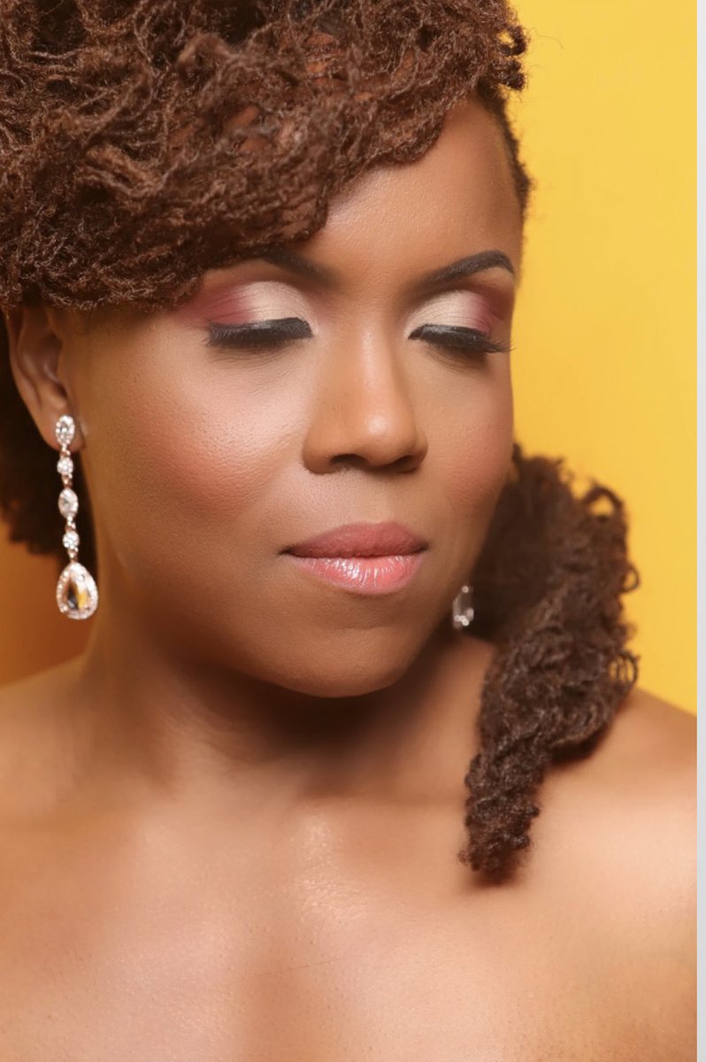 TamEssence1's tweet photo. https://t.co/sRhYr40Yx3 book me for makeup services https://t.co/fjwbYIGMGq