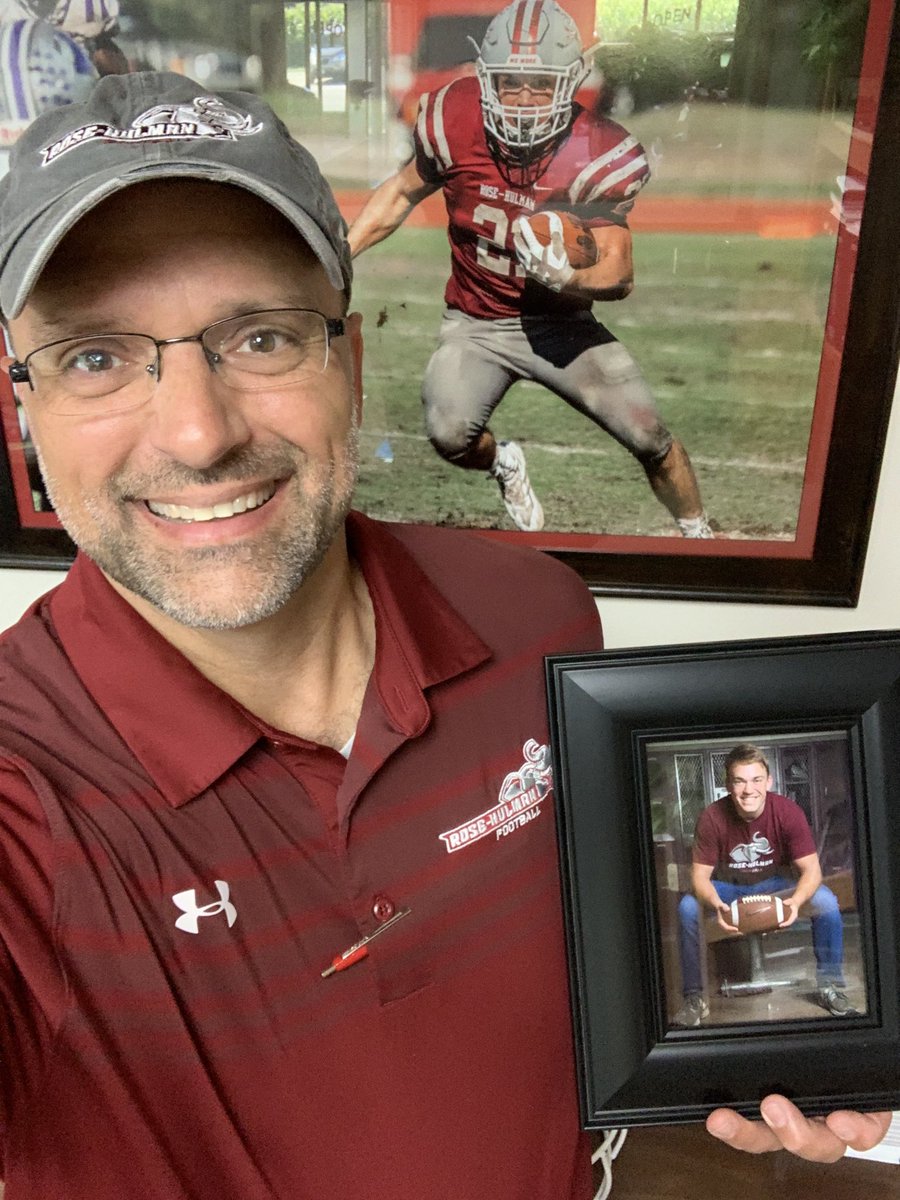 chevyalanwight's tweet photo. Proud @RoseHulman Dad!   ⁦@gwight2⁩ graduated in May 2020 and ⁦@harrison_wight⁩ starting as a freshman. #gorose #foreverrose https://t.co/oIHX1tzMIm