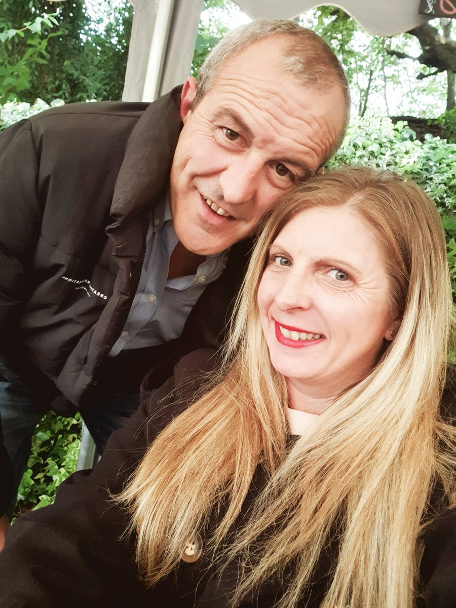 Much needed after work drinks 🍾🍻 We love this place! <a href="/TheHealeyPub/">The Healey</a>