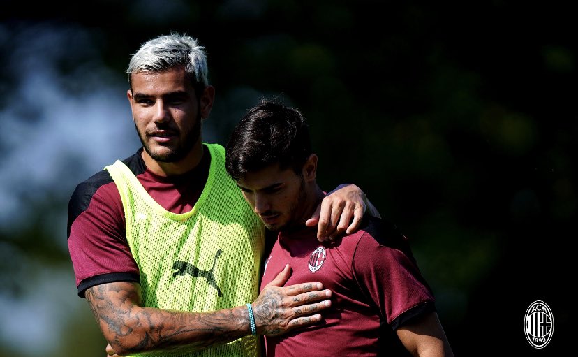 AC_MilanFR's tweet photo. #WelcomeBrahim 🔴⚫️ https://t.co/3aeOzCk6ZX