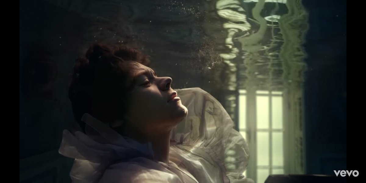 Back to the MV, he looked strikingly younger the exact moment he went under water. It's incredible, and I'm convinced they edited it to make him look younger. "I'm falling AGAIN" - this imagery seems to represent drowning in old emotions and feeling like his younger self felt