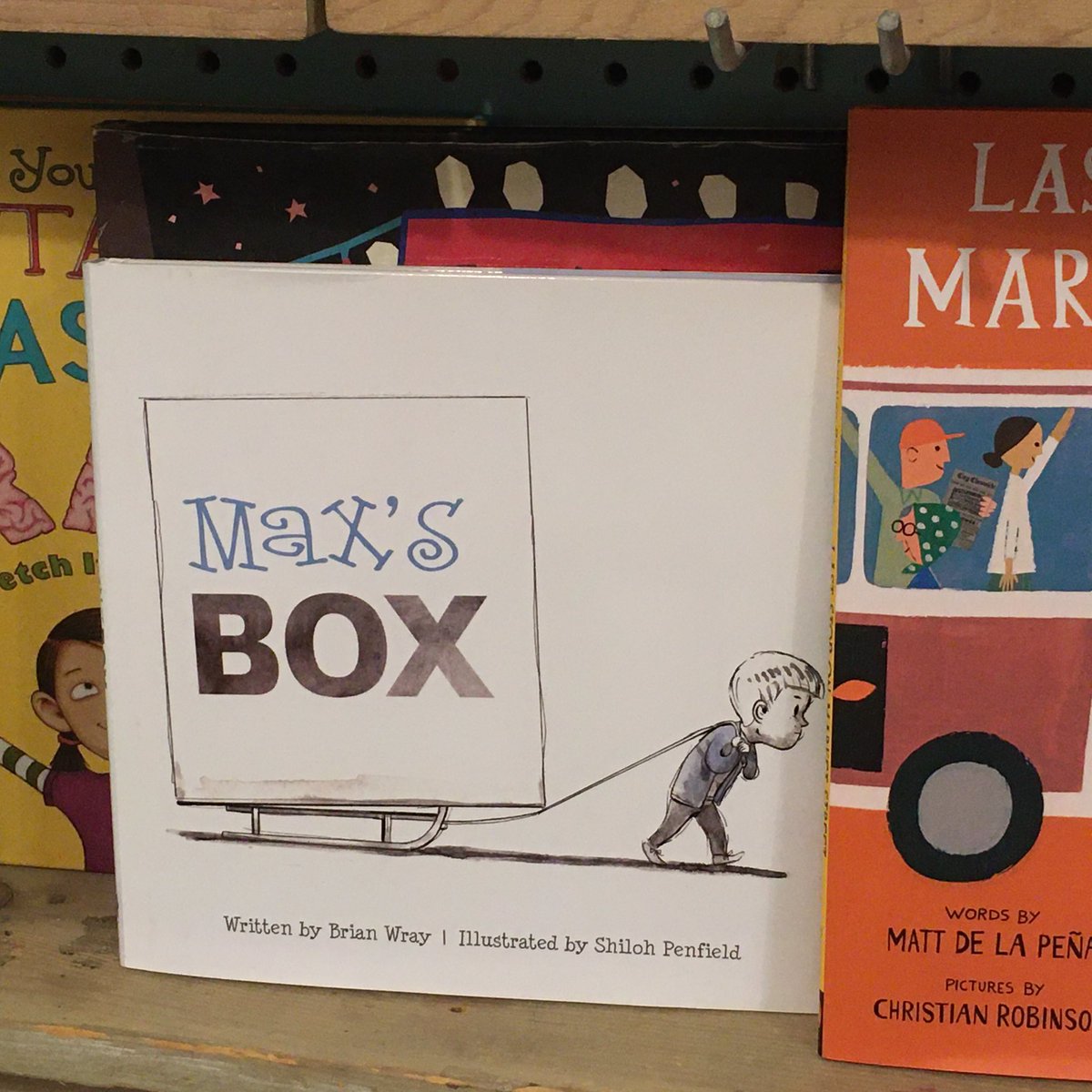 stanberybooks's tweet photo. The first book store I’ve been inside of for over 5 months, and who should I find?! #MaxsBox #ChildrensBooks #schifferkids @ShilohPenfield https://t.co/iZSgkH114J