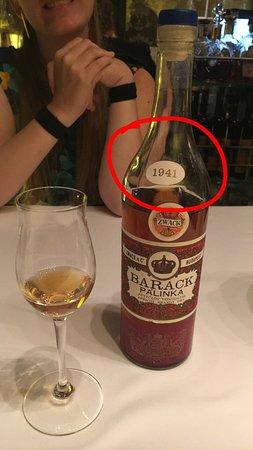 laci_bacsi's tweet photo. Kis érdekesség #Zwack 👌1941 https://t.co/9P6boZdPvH