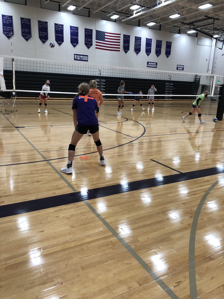 Morning practice after 4 volleyball games this week - working hard and getting better everyday 👊🏼💜🐶