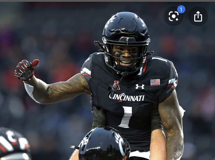 After a call with <a href="/CoachHitsch/">Colin Hitschler</a> I am blessed to say that I’ve received an offer from CINCINNATI 🔴⚫️ #CinCityPride22