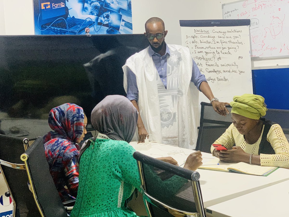 AmadouDiawaraMl's tweet photo. #WeekendIsComing
La dream team du Centre d’Innovation, de Recherche Technologique et d’Industrie Créative Kingui Land du groupe Famib vous souhaite un bon vendredi.
#HappyFriday #FridayGoodDay 
#Team #FamibTeam #FamibGroup
#KinguiLand @FamibGroupe @UVM_UPPKINGUI #mali https://t.co/BMVk7XWOSD