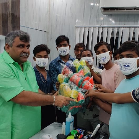 ManikOfficial18's tweet photo. Gave Football Boots to young footballer's from Kamal Kalyan Kendra, Bahula under Pandaveshwar Assembly Constituency.
@MamataOfficial @abhishekaitc @AITCofficial @BanglarGorboMB https://t.co/xmQ1yIjaMS
