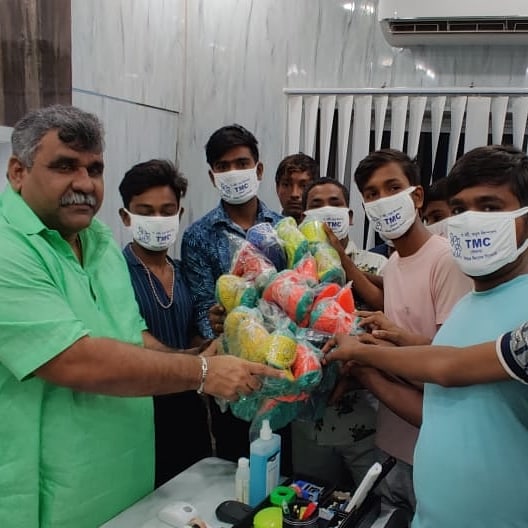 ManikOfficial18's tweet photo. Gave Football Boots to young footballer's from Kamal Kalyan Kendra, Bahula under Pandaveshwar Assembly Constituency.
@MamataOfficial @abhishekaitc @AITCofficial @BanglarGorboMB https://t.co/xmQ1yIjaMS