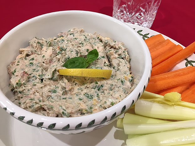 MagU3a's tweet photo. Have you tried the recipes from our new cookery writer, Beverley Jarvis, in the latest TAM?

Let us know - we'd love to see your pictures.

Photo: Beverley Jarvis' photo, our editor Jo's photo from when she tried out the recipe. https://t.co/sJ2MJzS09X