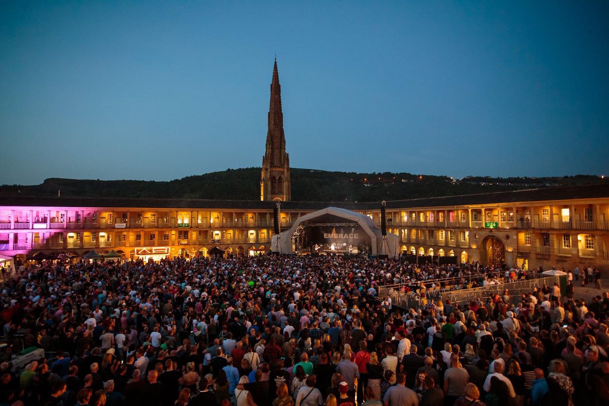 The Piece Hall tweet media