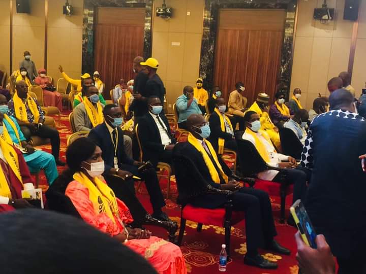 BangalyPaix's tweet photo. Cérémonie de lancement de la Coalition des Jeunes Attachés de Cabinet (#COJAC), sous la présidence de Monsieur #Seinkoun_Kaba.
Tous Ensemble Rendez vous le 18 Octobre 2020!! @sombreprac @BereteCoach @kalloibrahima89 @domani_dore https://t.co/QIaYMDF9N0
