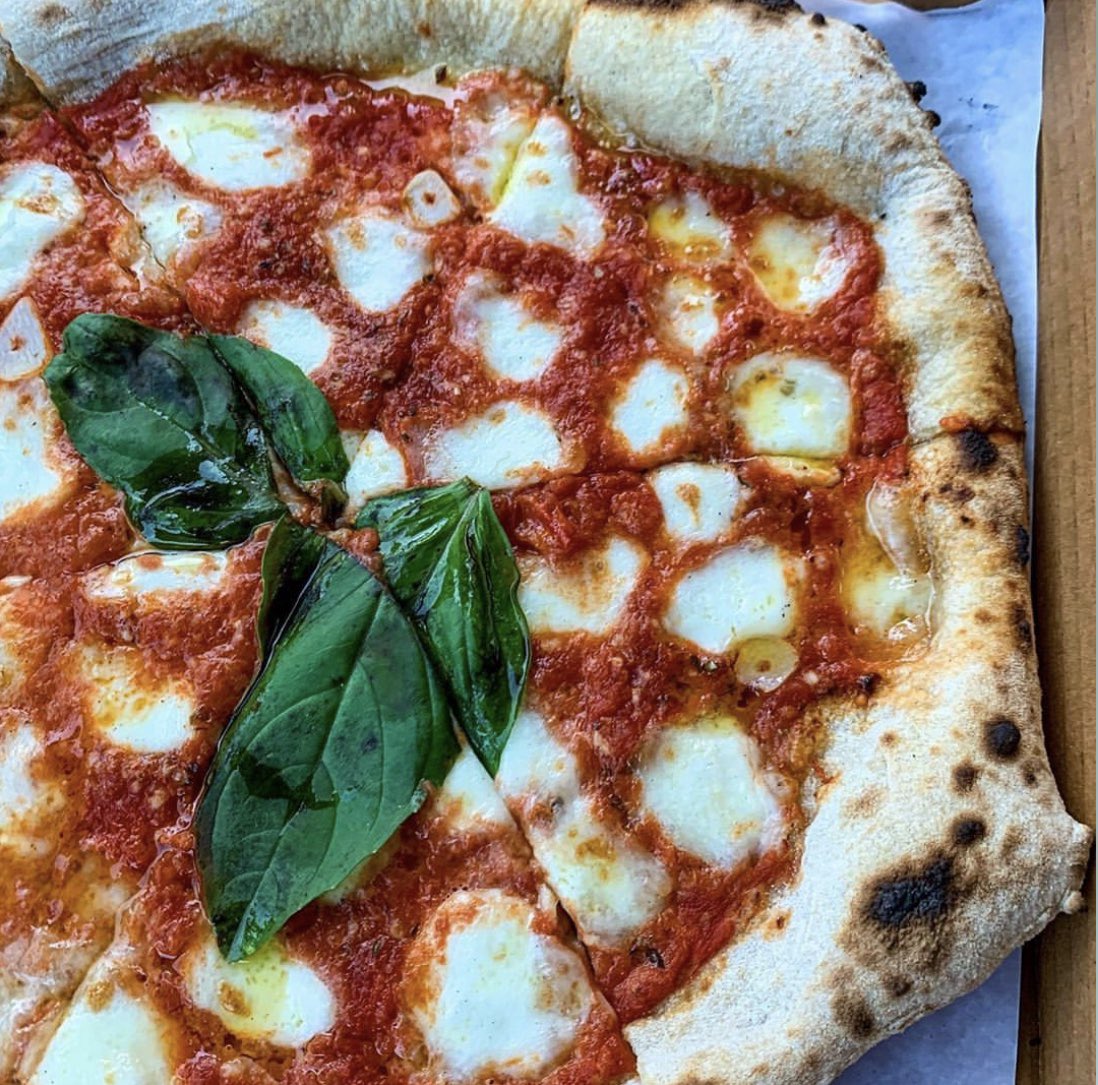 CharmCityTable's tweet photo. Some good wood-fired pizzas I’ve had recently:

Char’d City (Hamilton/Harford Rd)
Noona’s (Mt. Vernon)
Verde (Canton) https://t.co/5yDbjNEsvv