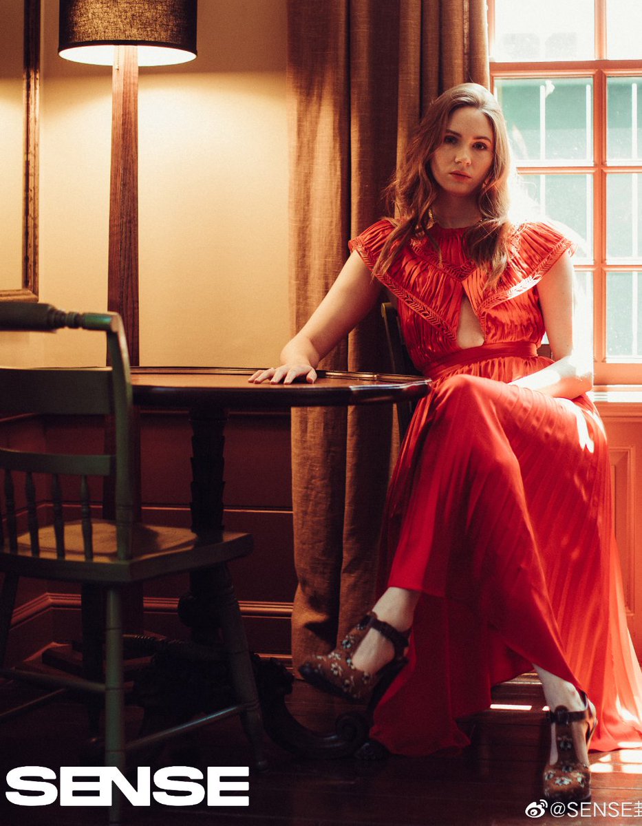 karen gillan red dress Splurge: Karen Gillan's Entertainment Weekly Annual Comic-Con Party 2016 David Koma Red Sleeveless Wool Crepe Crop Top and Slit Wool Crepe Midi Skirt