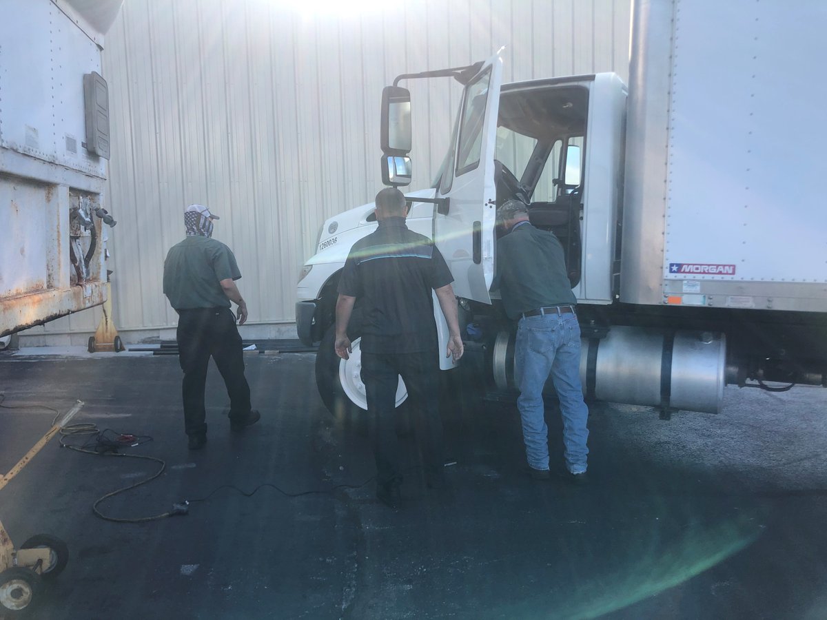 ThinkBigMo's tweet photo. A big Thank You to the engineers at SRC Heavy Duty!   These guys  recently volunteered their time and talents toward assuring that we were buying a quality box truck.  We are so grateful to have their guidance on our most recent box truck purchase. https://t.co/oRBn44Gn4j