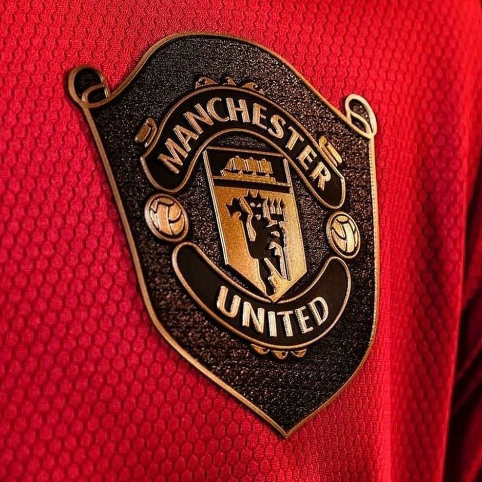 6) Manchester United -Title Winners (1)-Champions League (34)-Europa League (52) -Best Player (Bruno Fernandes- 65)-Average Position (4.73) -Average Points (73.54) -Highest-Lowest Position (1st-7th)-Highest-Lowest Points (90-57)