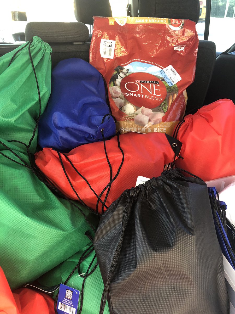 monroe_schools's tweet photo. Monroe County Back Pack Buddies Program supports face-to-face and virtual learners who need food and supplies. Thank you @FreeByrd007 for all you, the volunteers, and the BPB supporters do. #committedtoexcellence #learngrowsucceed #resetrefocusrestart https://t.co/N3cYTFIFpO