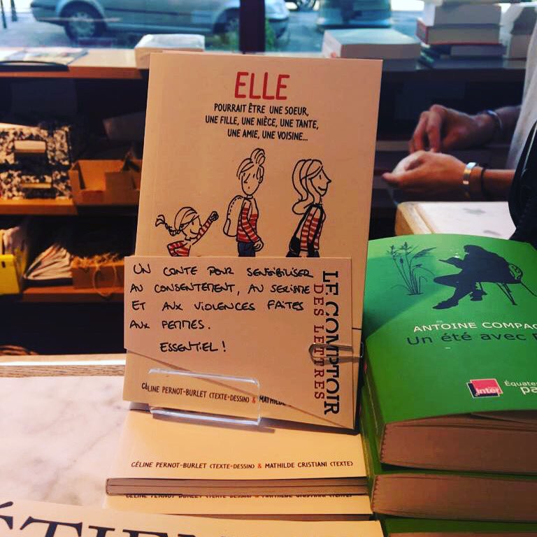 Notre livre « Elle pourrait être une fille, une sœur, une nièce, une amie, une voisine,... » pour sensibiliser au #consentement, #sexisme, #violencesfaitesauxfemmes est disponible dans la chouette librairie du comptoir des lettres 🥰 <a href="/MatdeLAt/">Mathilde Cristiani</a> 

📸<a href="/Raphaele_p/">Raphaele Poix</a> 💚