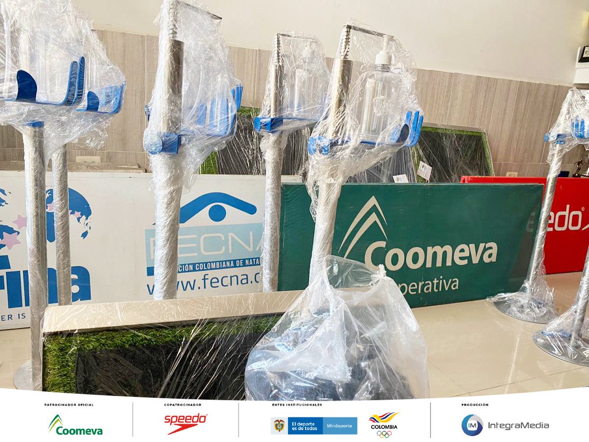 FECNA's tweet photo. #VolvemosAlAgua 🌊

Estamos preparándonos para el regreso al agua, por eso más de 20 Kits de Bioseguridad serán enviados a las Ligas de nuestro país 💙

#NuestraFederaciónLaConstruimosTodos 🇨🇴🤝 https://t.co/HarIbbg4sU