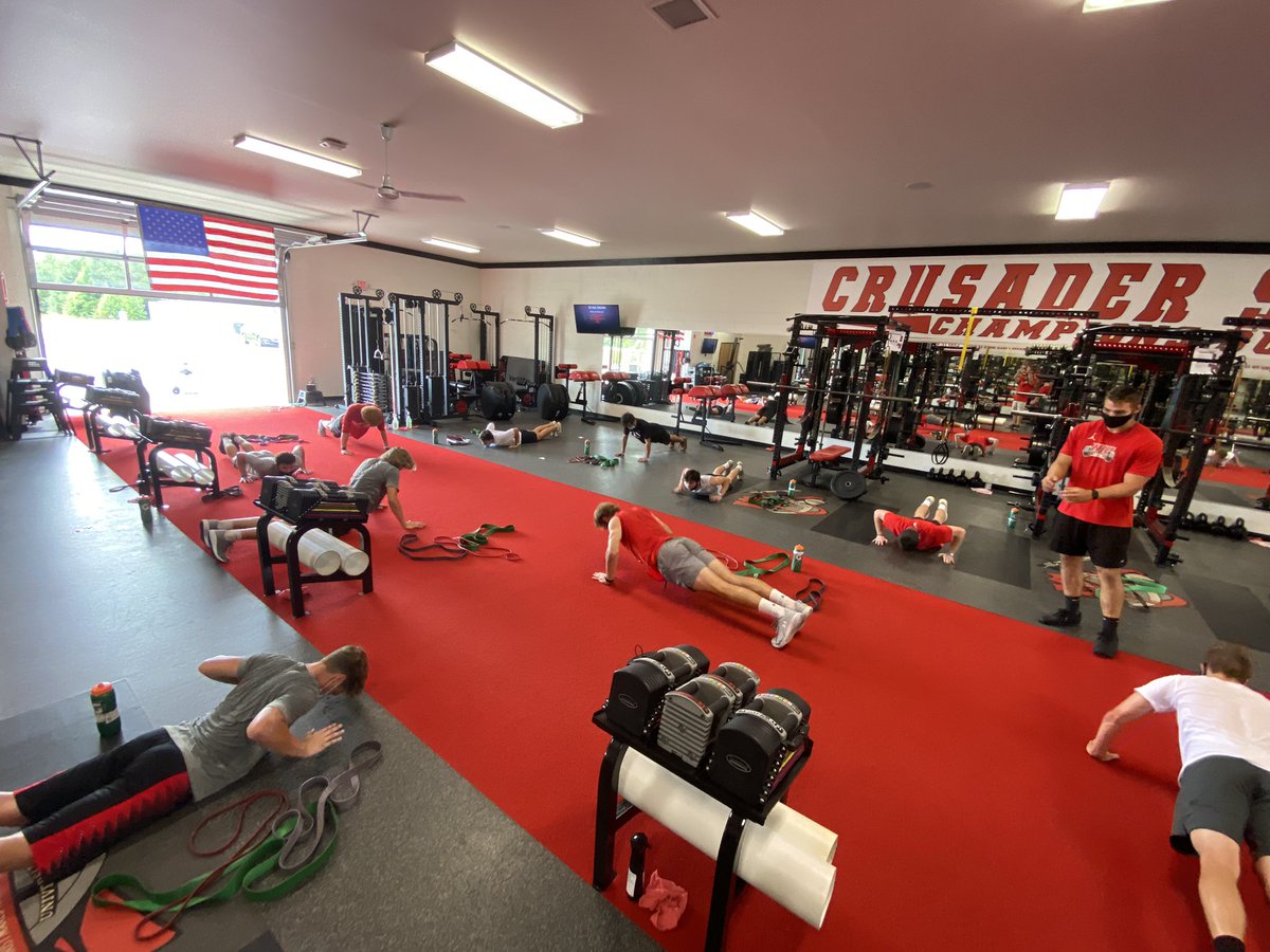 NGUMLax's tweet photo. ✔️ Week one of skill work/lifts/conditioning.

These guys, young and old, are hungry.

Next week, fall ball begins.  #GetYours https://t.co/oCwWlBc5uY